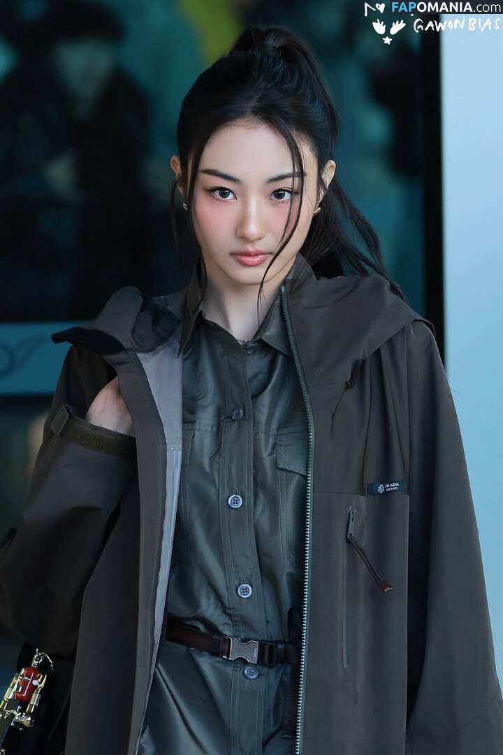 Gawon / Lee Ga-won / MEOVV_GAWON / gawon_moevv / https: / 이가원 MEOVV Nackt OnlyFans  Geleaktes Foto #7