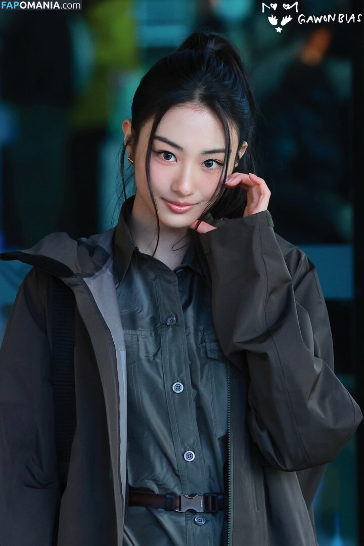 Gawon / Lee Ga-won / MEOVV_GAWON / gawon_moevv / https: / 이가원 MEOVV Nackt OnlyFans  Geleaktes Foto #15