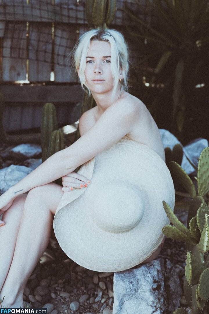 Broods singer / Georgia Nott / NottGeorgia / broodsmusic Nackt OnlyFans  Geleaktes Foto #4