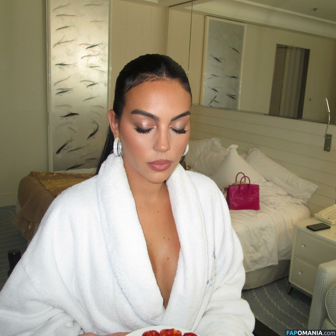 Georgina Rodriguez / georginagio Nackt OnlyFans  Geleaktes Foto #18