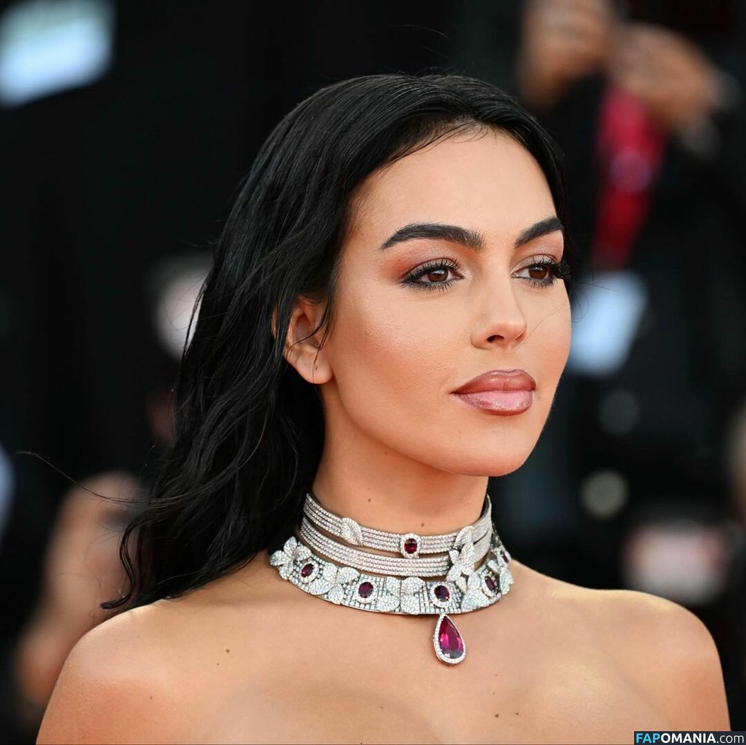 Georgina Rodriguez / georginagio Nackt OnlyFans  Geleaktes Foto #25