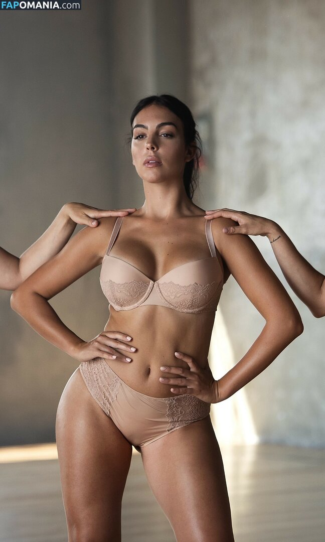 Georgina Rodriguez / georginagio Nackt OnlyFans  Geleaktes Foto #64