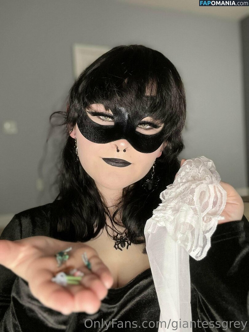 giantessgrey / grimlygrey Nackt OnlyFans  Geleaktes Foto #19