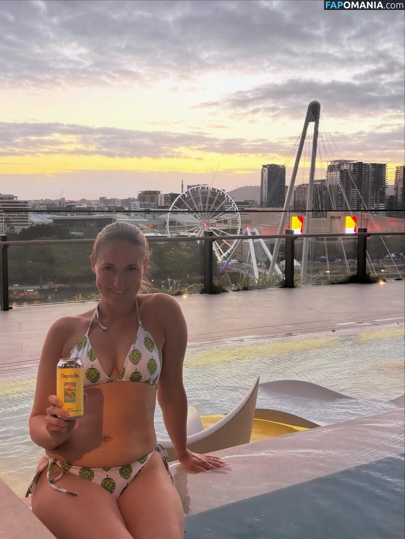 globalcraftbeergirl Nackt OnlyFans  Geleaktes Foto #3