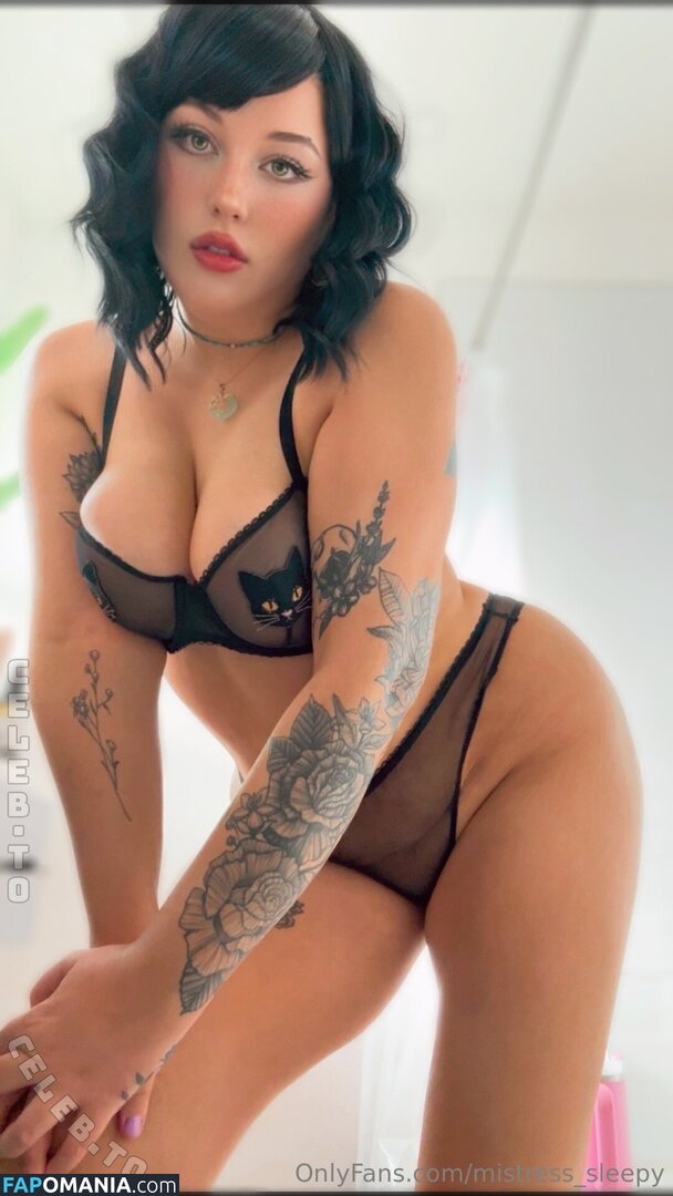 Goddess_sleepy / goddesssleepyy / https: / sleepyqtcat Nackt OnlyFans  Geleaktes Foto #17