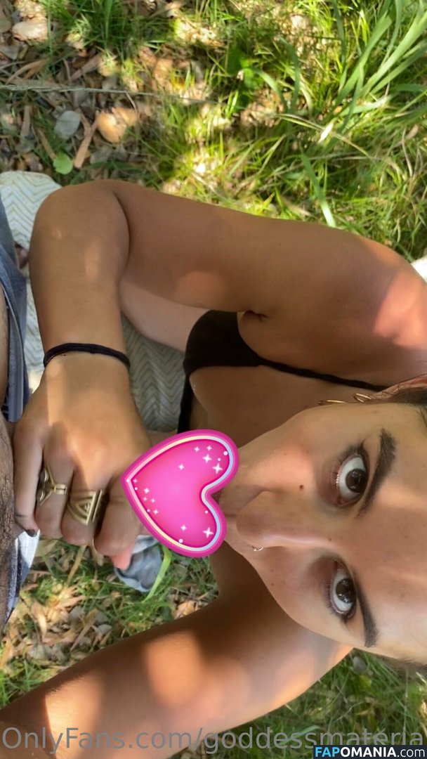 Goddessmaterial1 / Shundi / nashundaleoni Nackt OnlyFans  Geleaktes Foto #35