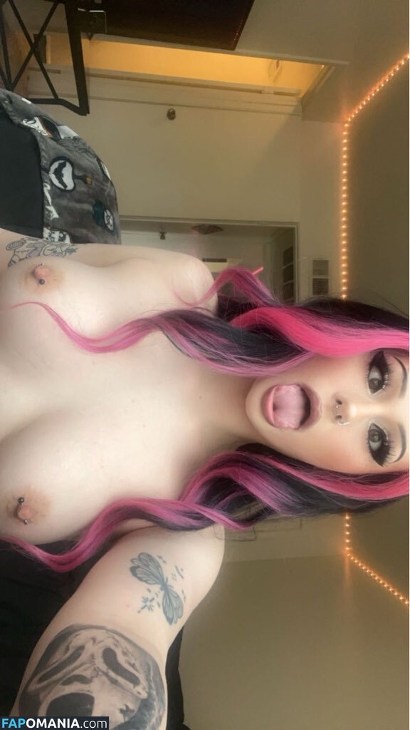 Gr4v3y4rdkandi3 / gr4v3y4rdkand13 / https: Nackt OnlyFans  Geleaktes Foto #2