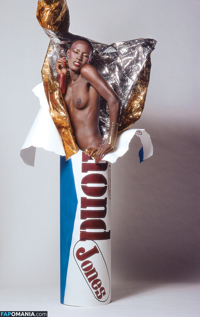 Grace Jones / gracejonesofficial / https: Nackt OnlyFans  Geleaktes Foto #4