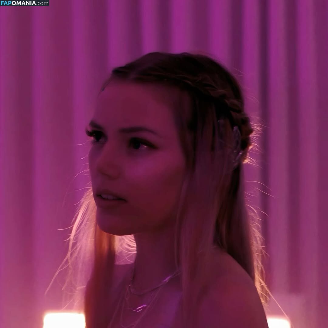 Grace Van Dien / gracevandien Nackt OnlyFans  Geleaktes Foto #10