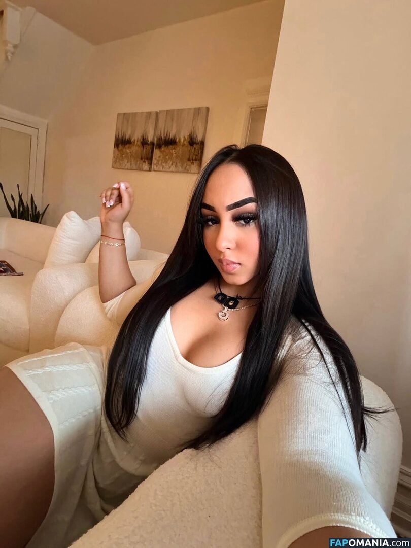 Genesis vargas / Gvargas_20 Nackt OnlyFans  Geleaktes Foto #7