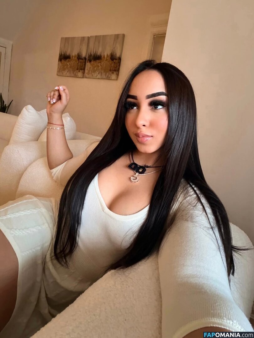 Genesis vargas / Gvargas_20 Nackt OnlyFans  Geleaktes Foto #9