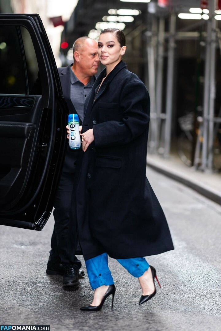 Hailee Steinfeld / haileesteinfeld / https: Nackt OnlyFans  Geleaktes Foto #41