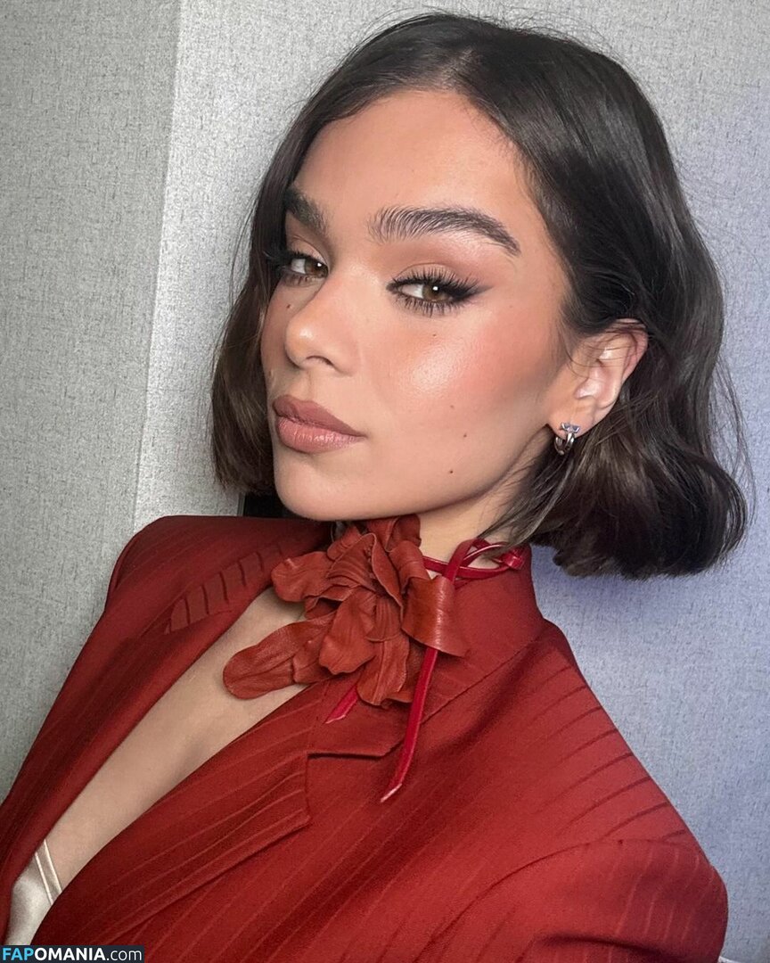 Hailee Steinfeld / haileesteinfeld / https: Nackt OnlyFans  Geleaktes Foto #1533