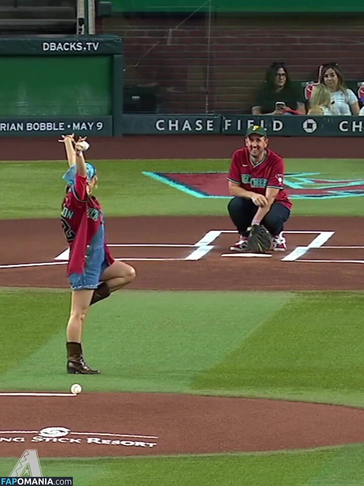 Haley Lu Richardson / haleyluhoo Nackt OnlyFans  Geleaktes Foto #212