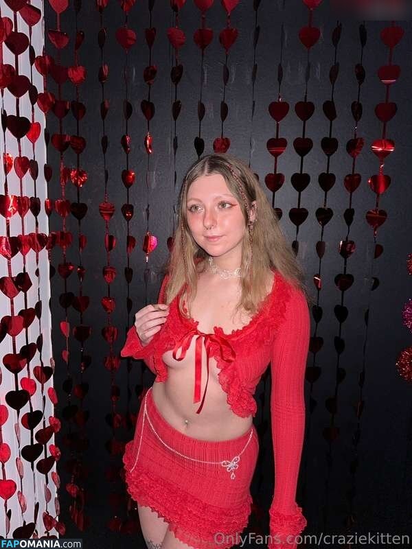 Hallie Gift / craziekitten / giftyhippie Nackt OnlyFans  Geleaktes Foto #3