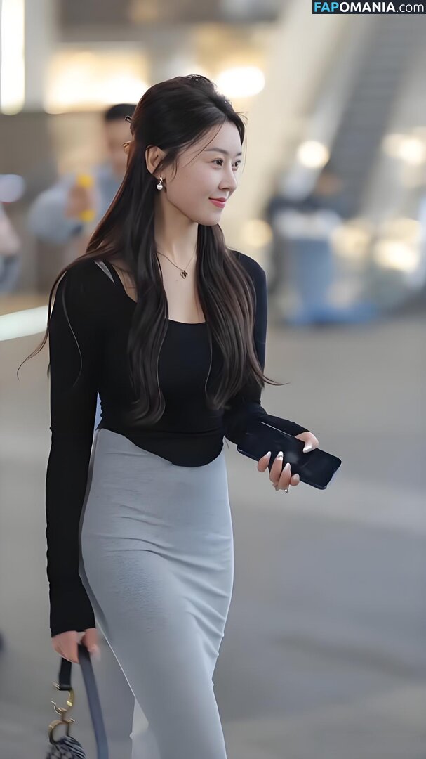 hanyi / 韩艺 Hanyi Nackt OnlyFans  Geleaktes Foto #3