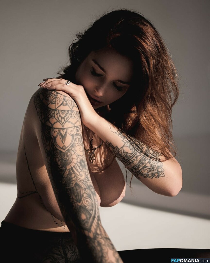 Hell Voron / Olga Voronina / hell_voron Nackt OnlyFans  Geleaktes Foto #67