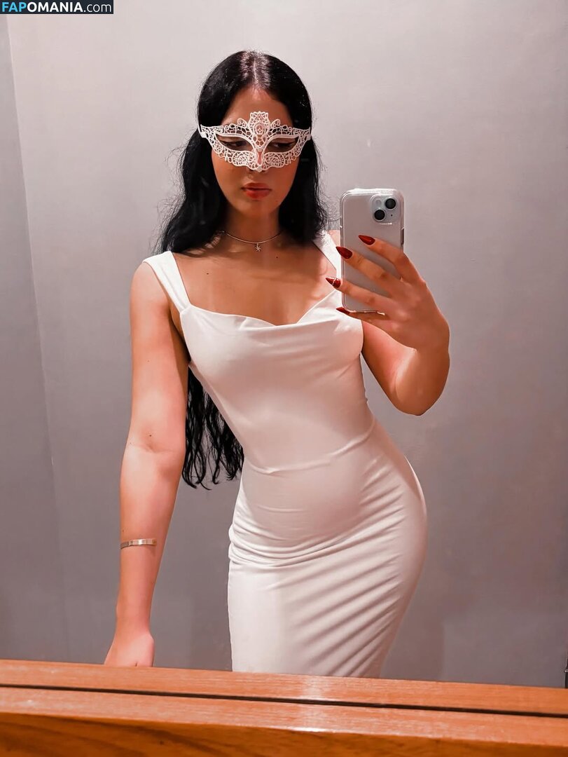 Hellen Eliane / dreamg1r1 / hellen_eliane Nackt OnlyFans  Geleaktes Foto #1