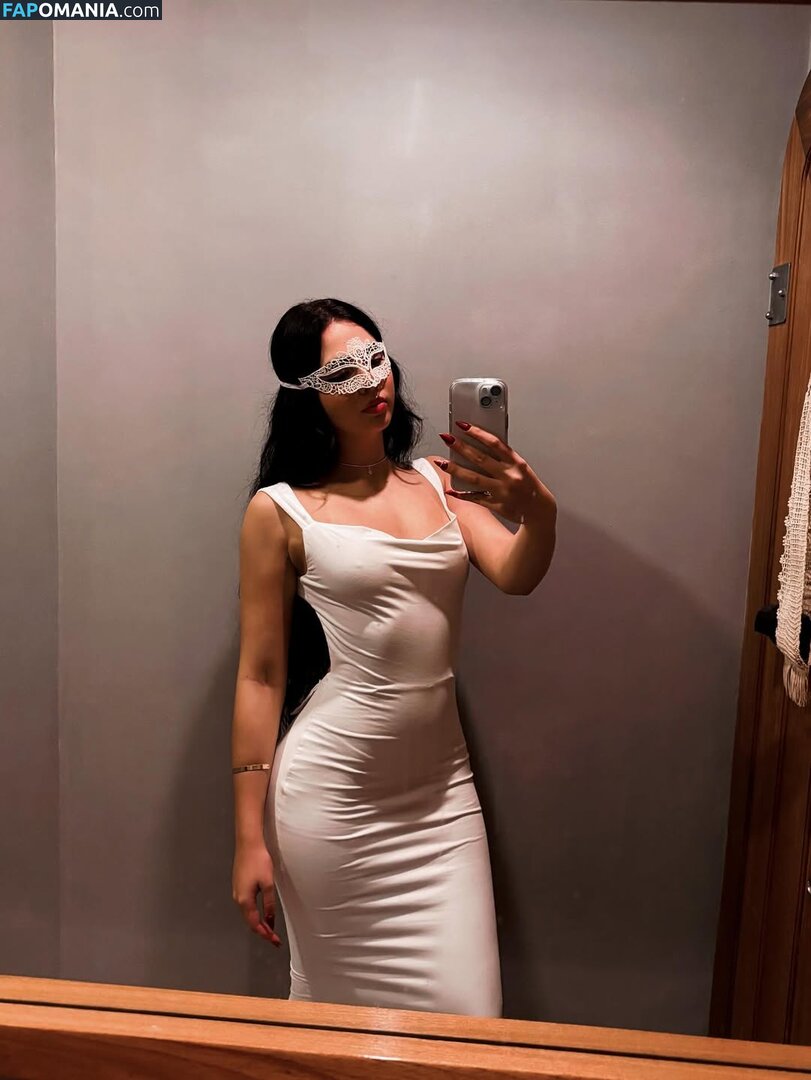 Hellen Eliane / dreamg1r1 / hellen_eliane Nackt OnlyFans  Geleaktes Foto #2