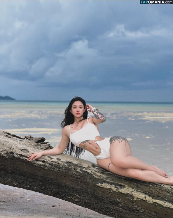 Hitomi Songyuxin / Lindsay78690789 / i_am_hitomi_1994 / songyuxinhitomi Nackt OnlyFans  Geleaktes Foto #508