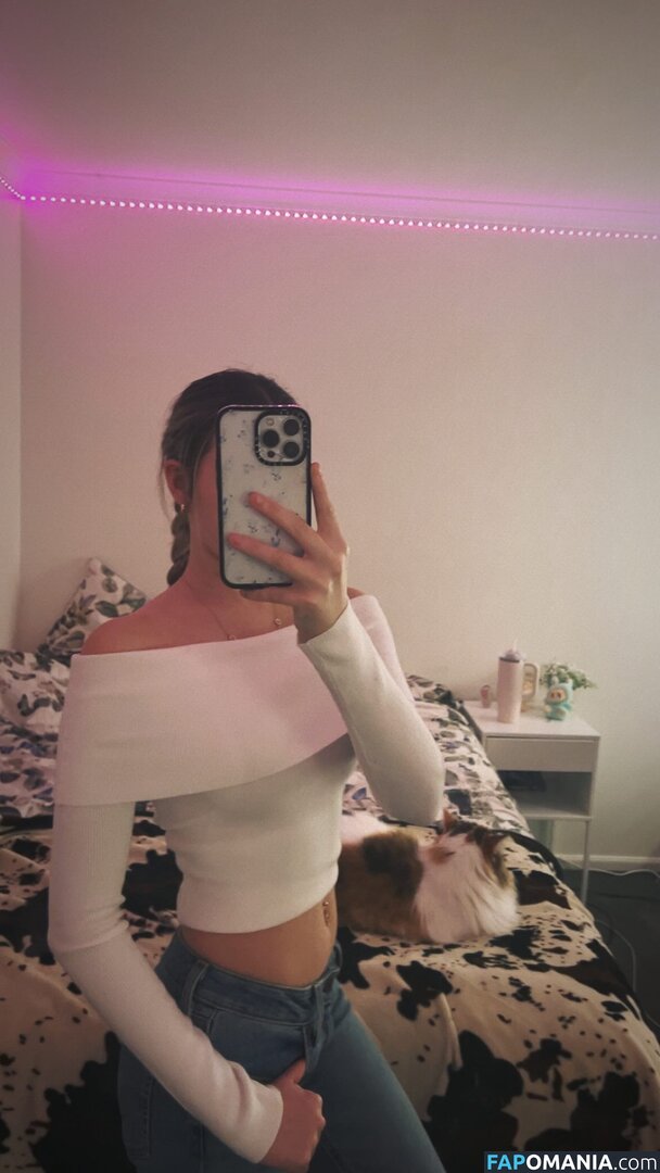 Holly Naude / hollyyynaude Nackt OnlyFans  Geleaktes Foto #1