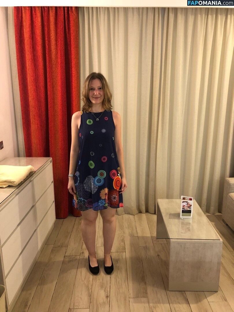 hotwife-marie / hotwife.marie / mariehotwife Nackt OnlyFans  Geleaktes Foto #4