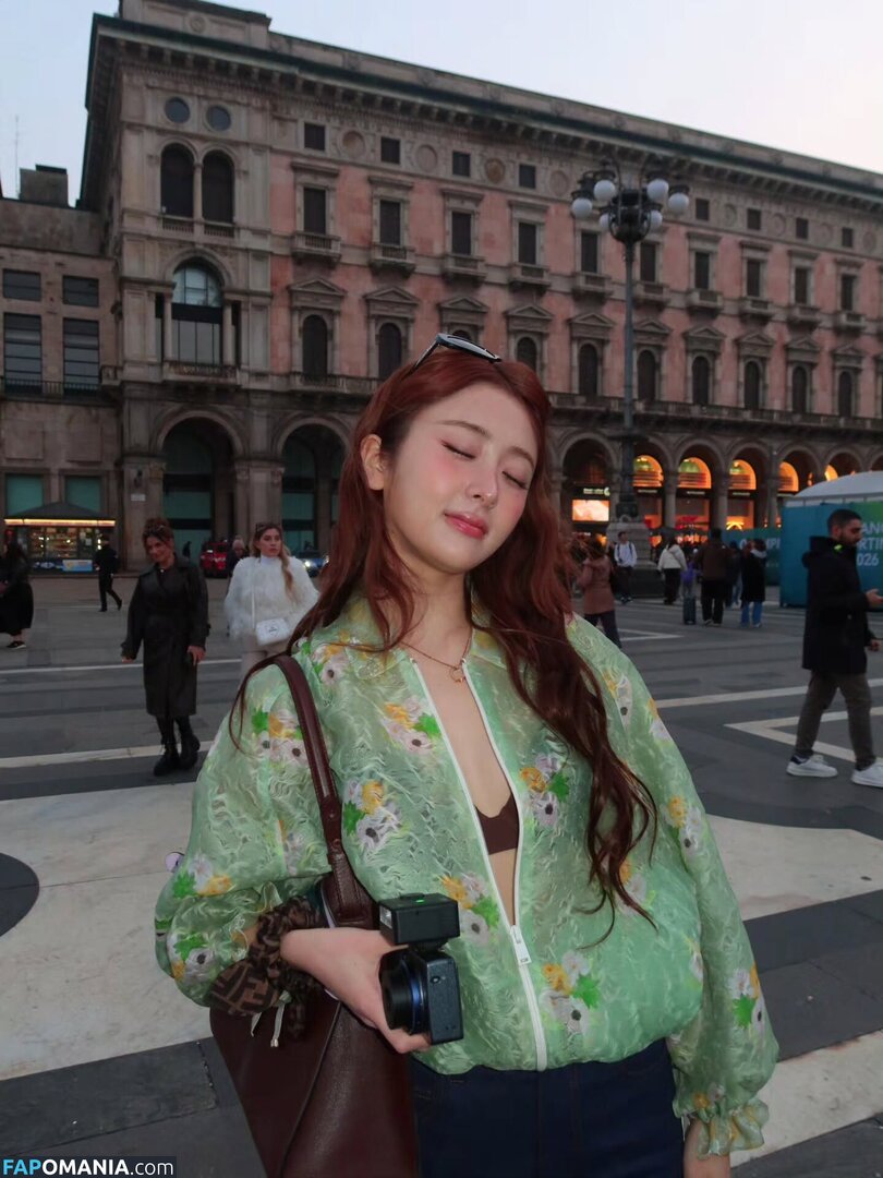 Huh Yunjin 허윤진 / LESSERAFIM / yunjin_lesserafims Nackt OnlyFans  Geleaktes Foto #28