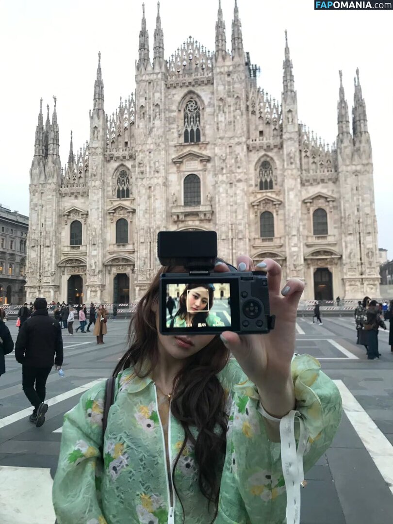 Huh Yunjin 허윤진 / LESSERAFIM / yunjin_lesserafims Nackt OnlyFans  Geleaktes Foto #29