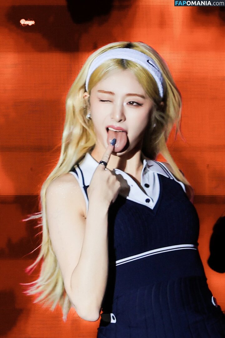 Huh Yunjin 허윤진 / LESSERAFIM / jenaissante Nackt OnlyFans  Geleaktes Foto #108