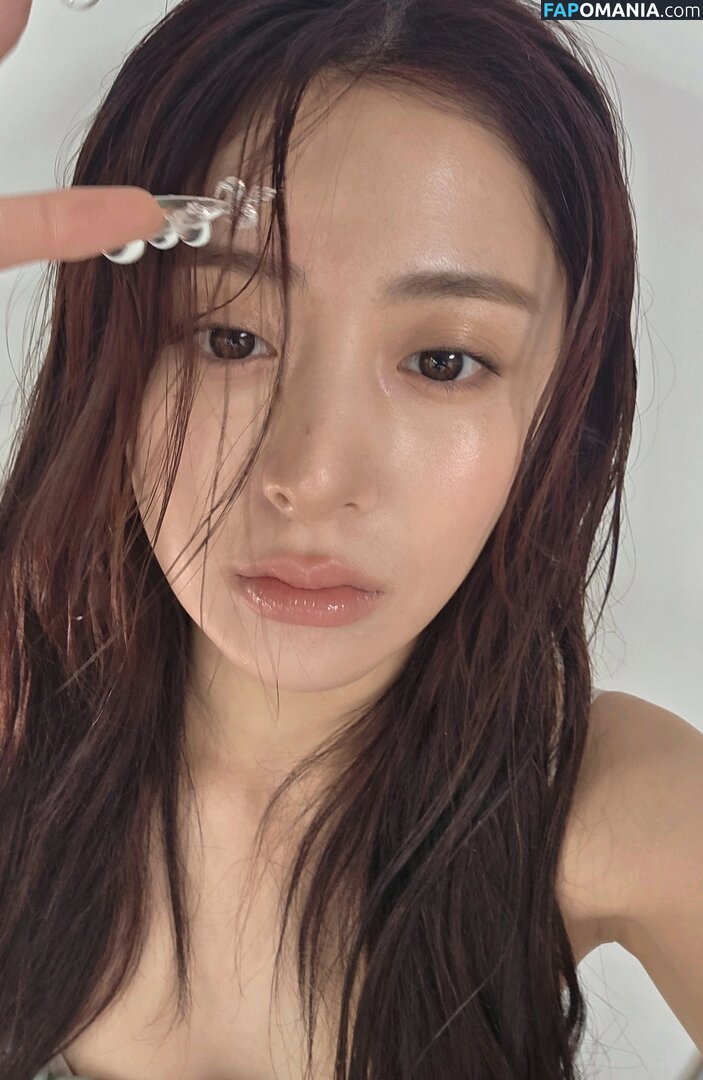 Huh Yunjin 허윤진 / LESSERAFIM / jenaissante Nackt OnlyFans  Geleaktes Foto #128