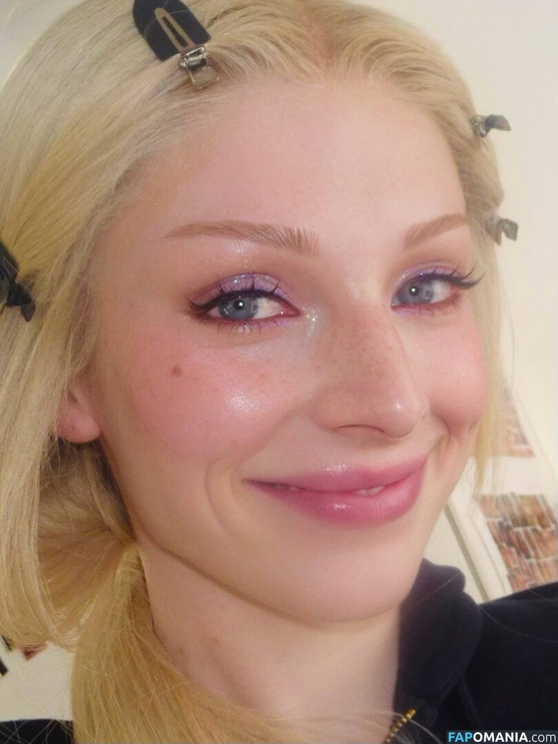 Hunter Schafer / hunterschafer Nackt OnlyFans  Geleaktes Foto #7