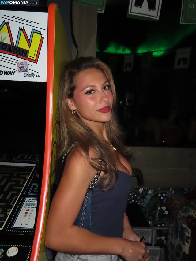 Alana / Lala / alanaluvxxx / iam.la.la / la.something Nackt OnlyFans  Geleaktes Foto #3