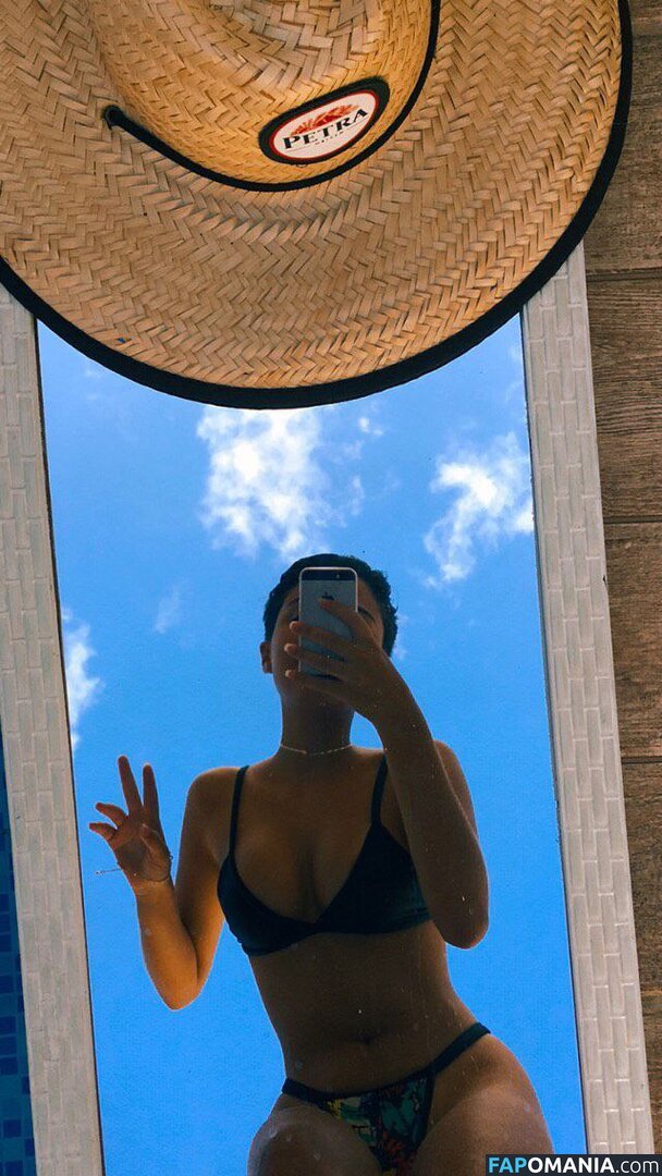 Iasmin Melo / ia.meloo Nackt OnlyFans  Geleaktes Foto #1