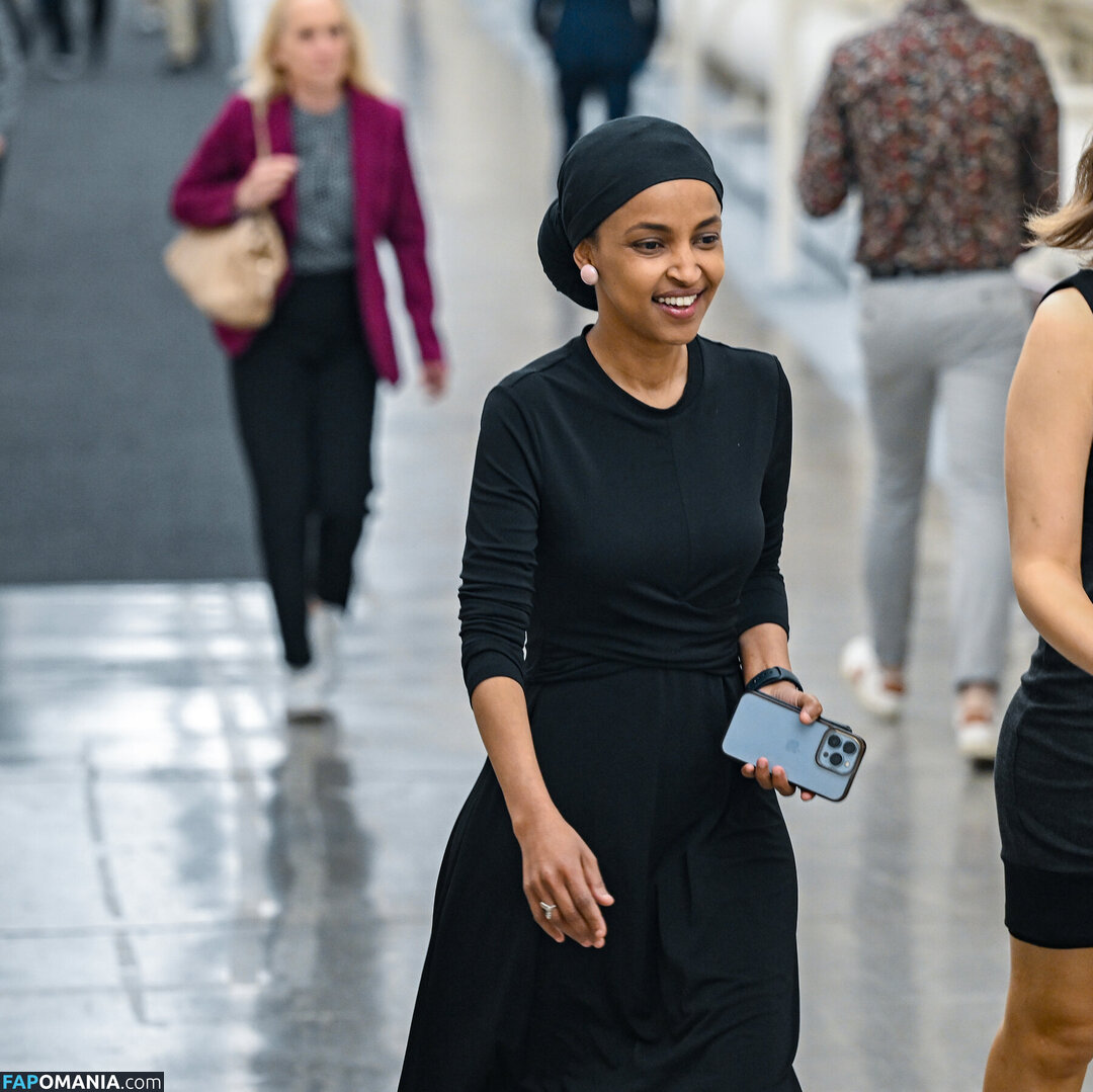 Ilhan Omar Nackt OnlyFans  Geleaktes Foto #4