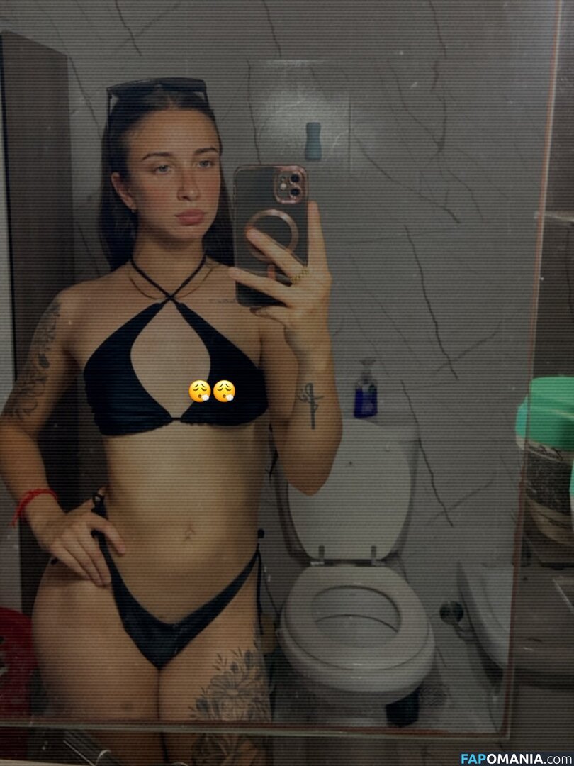 In And Out Uniform Nackt OnlyFans  Geleaktes Foto #55