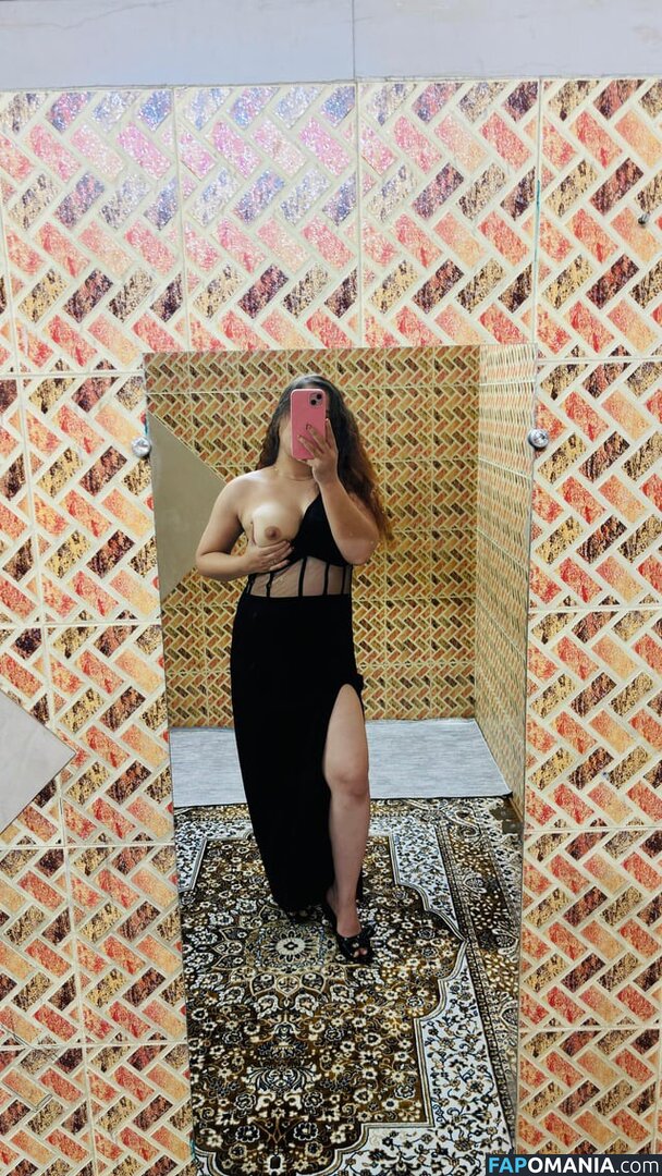 Indian Naughty Stuff / https: / justnaughtystuf / urvashi_apsaraa Nackt OnlyFans  Geleaktes Foto #2