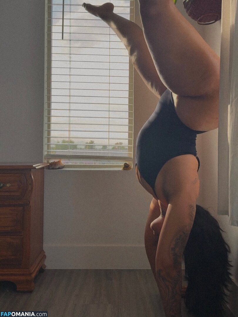 herk0moreb1 / inherbedroom / inherbedroomm / soulfruitt Nackt OnlyFans  Geleaktes Foto #7