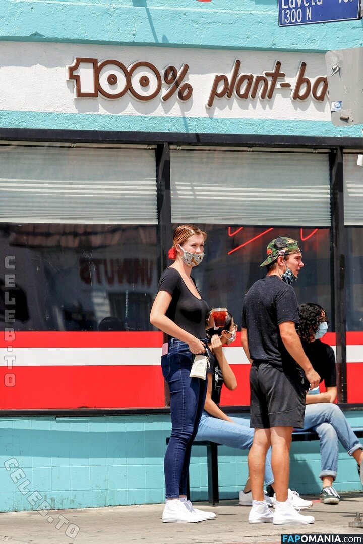 Ireland Baldwin / chloebaldwin... / irelandbasingerbaldwin / irelandirelandireland Nackt OnlyFans  Geleaktes Foto #219