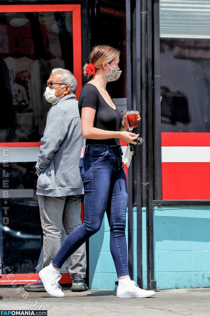 Ireland Baldwin / chloebaldwin... / irelandbasingerbaldwin / irelandirelandireland Nackt OnlyFans  Geleaktes Foto #221