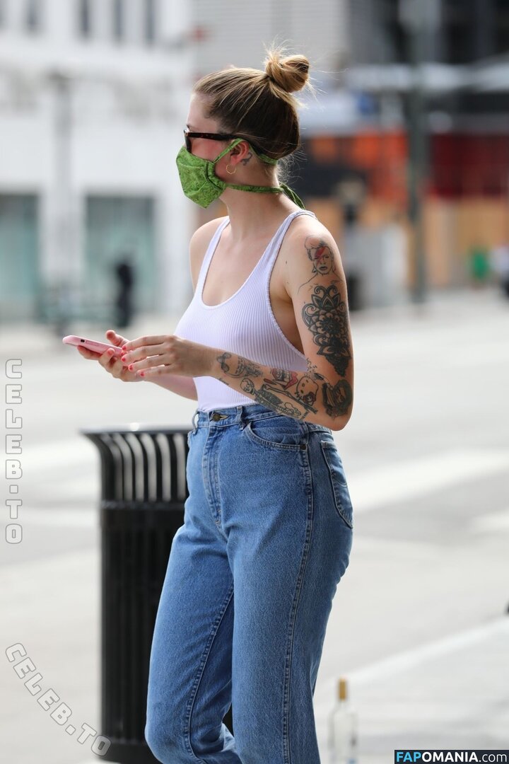 Ireland Baldwin / chloebaldwin... / irelandbasingerbaldwin / irelandirelandireland Nackt OnlyFans  Geleaktes Foto #235