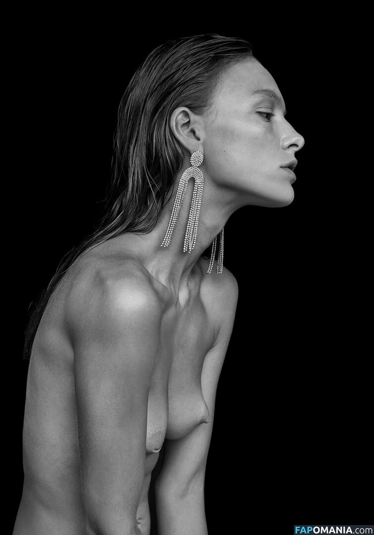 Irina Kovaleva / IrinaKovalev / https: / kovallevvva Nackt OnlyFans  Geleaktes Foto #7
