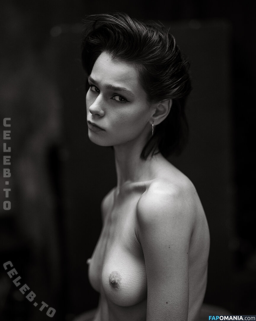 AmberQ / Irina Telicheva / Tasha / https: / irina_tlch Nackt OnlyFans  Geleaktes Foto #284