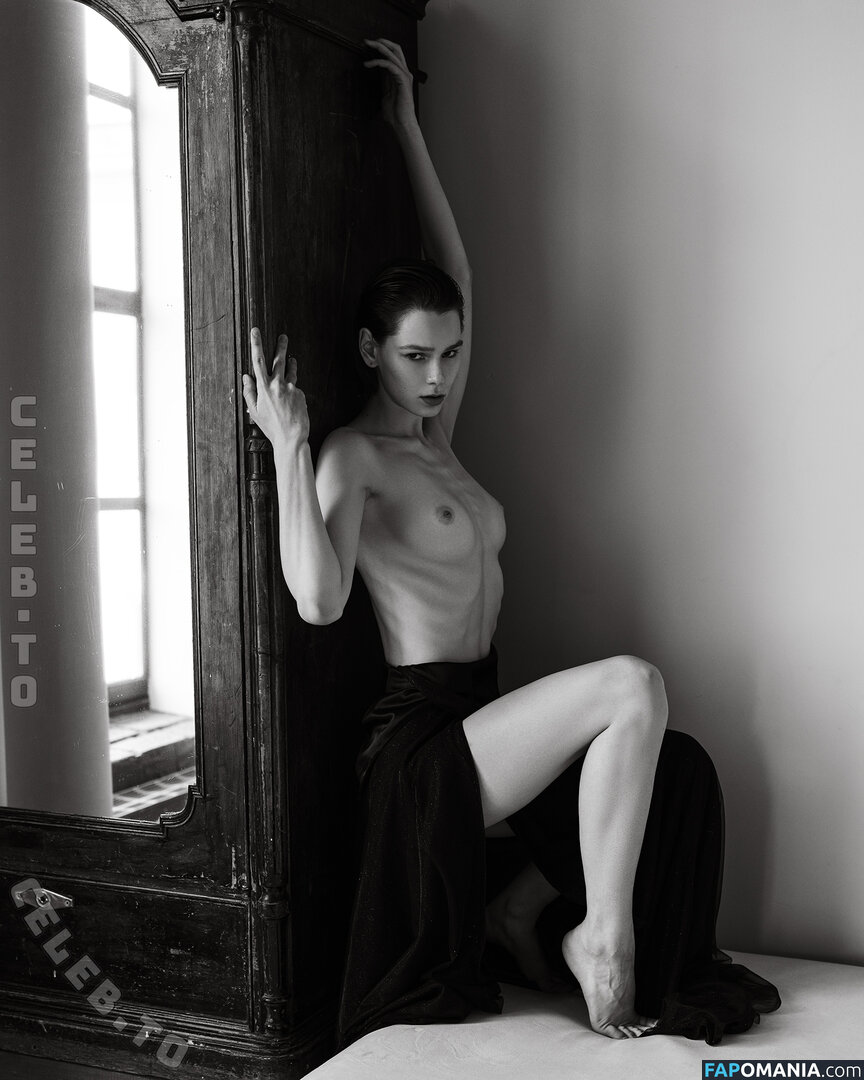 AmberQ / Irina Telicheva / Tasha / https: / irina_tlch Nackt OnlyFans  Geleaktes Foto #317