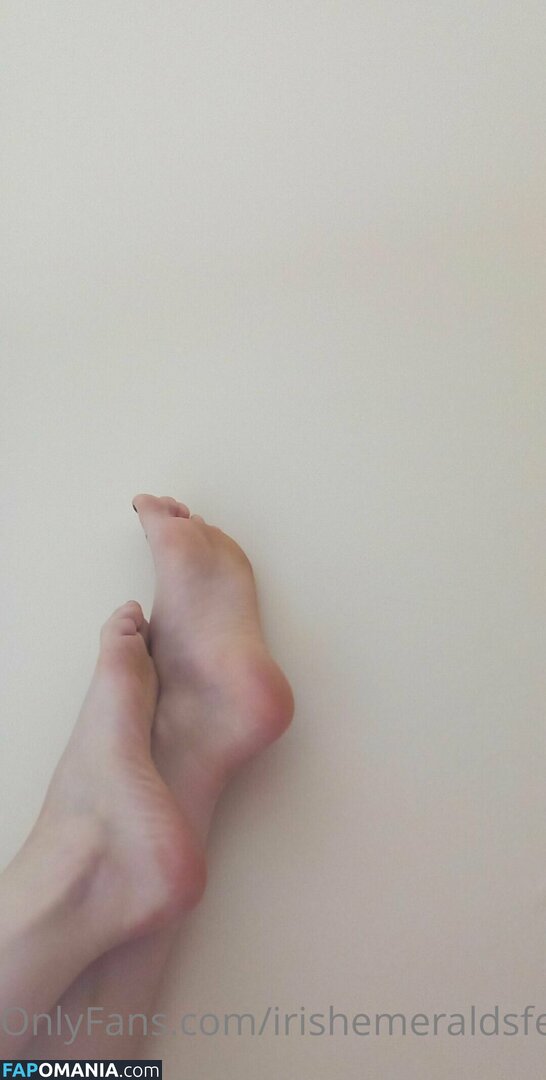 irishemeraldsfeet / therealdesertgypsy Nackt OnlyFans  Geleaktes Foto #3