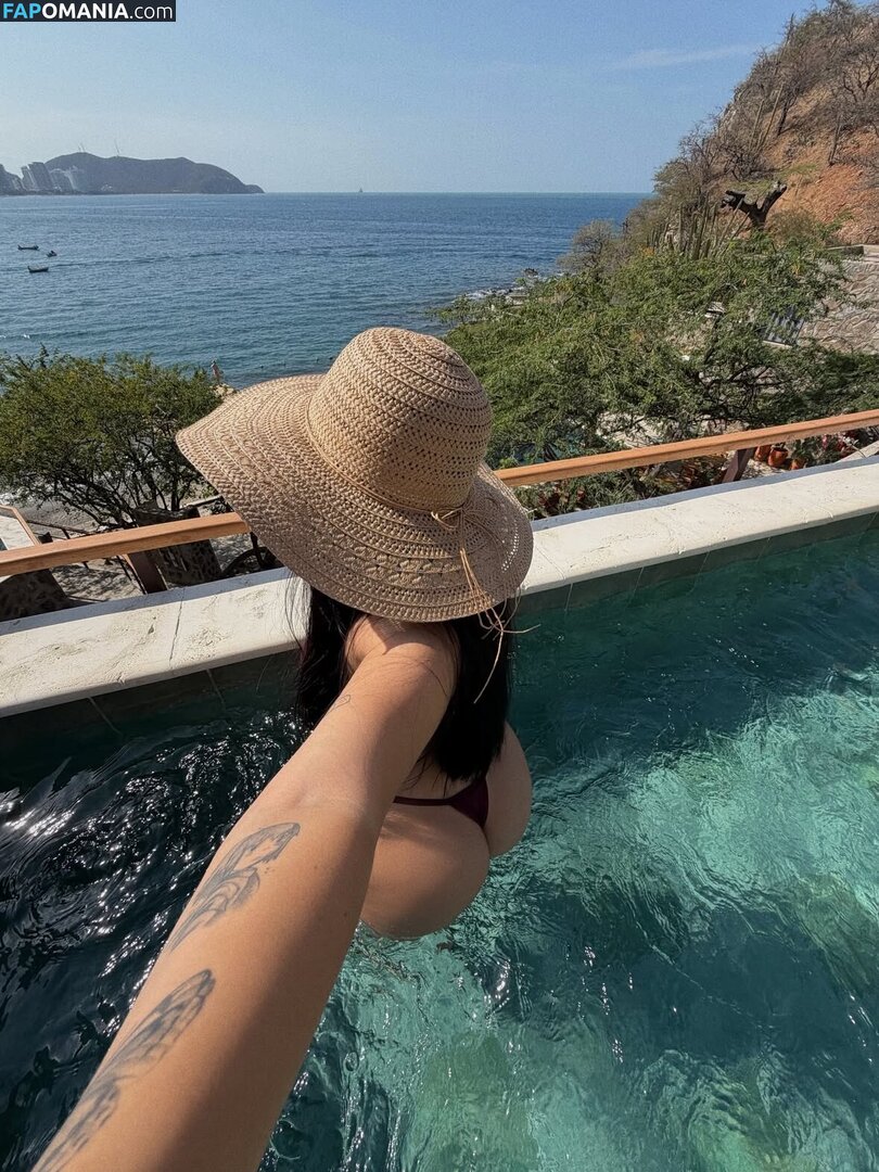 Isabella Tobar / https: / isabellatobaar / isatobaar Nackt OnlyFans  Geleaktes Foto #3