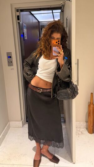 Isadora Cruz
