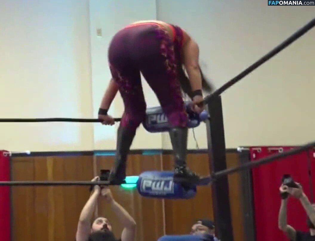ItsIzzyMania / Izzy Moreno / WWYTWrestling Nackt OnlyFans  Geleaktes Foto #57
