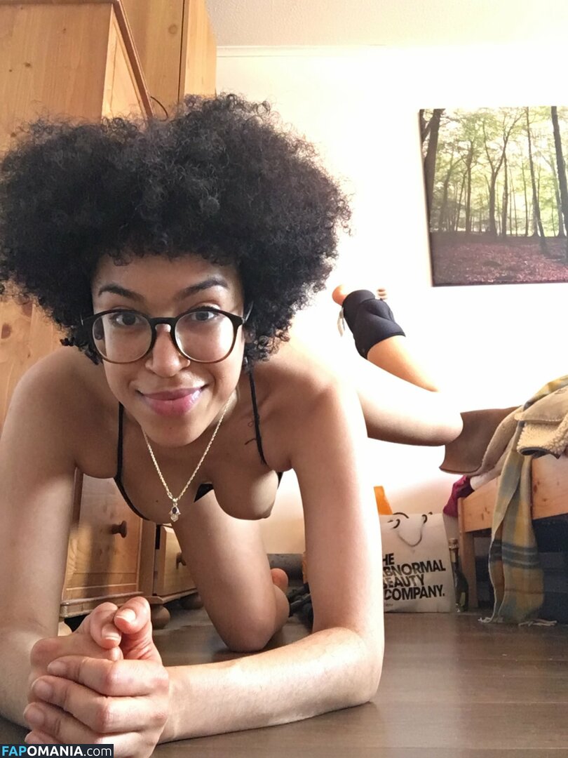 Jade Ogugua Nackt OnlyFans  Geleaktes Foto #6