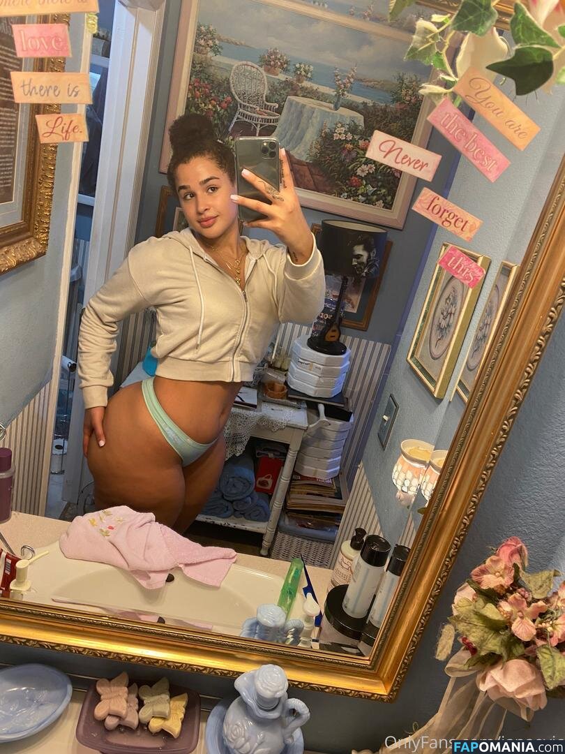 janae girard / janaegirard / janaevic Nackt OnlyFans  Geleaktes Foto #48