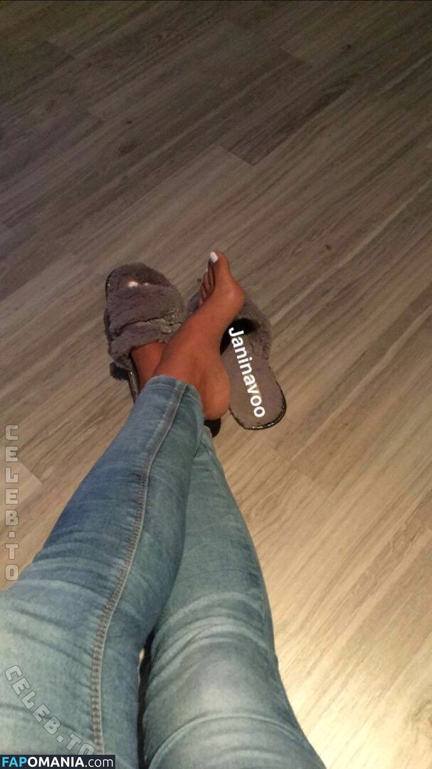 Janinavoo / janina.vogel.77 / janinavooo Nackt OnlyFans  Geleaktes Foto #8
